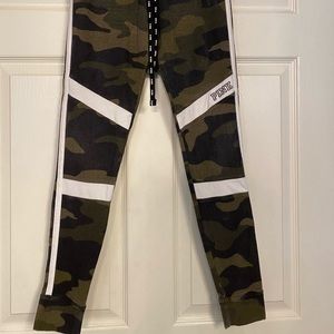 Pink by VS camo leggings yoga pants Small